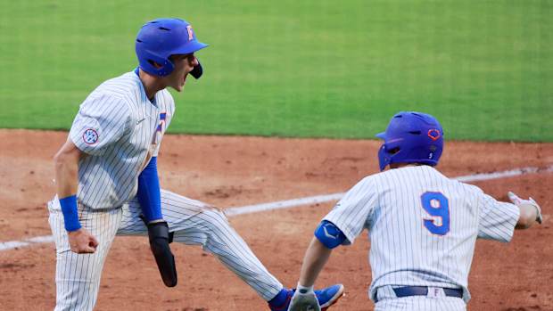 FLORIDA GATORS BASEBALL